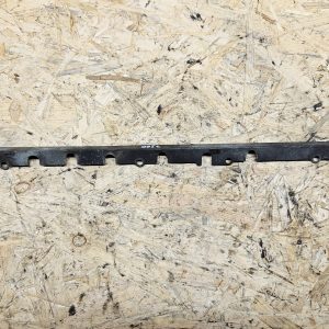 Volvo pihusti kinnitus