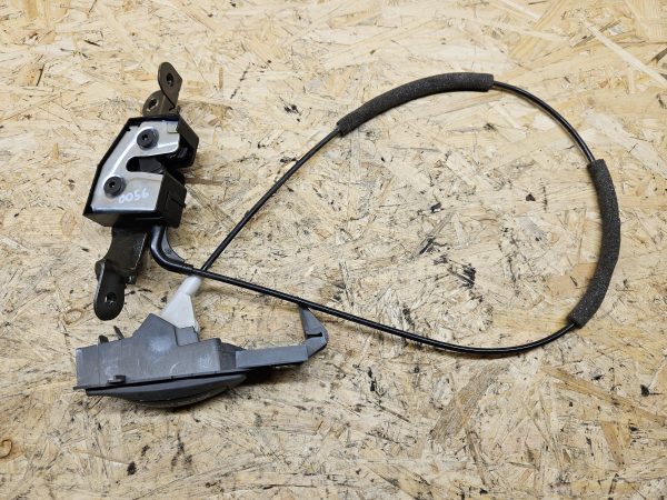 Volvo tagaistme lukk 9188720