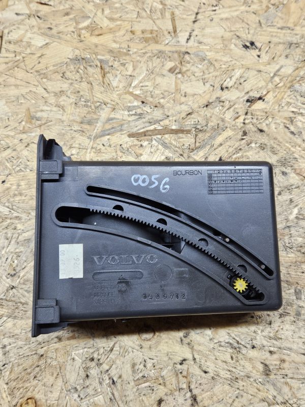 20251217_140251 Volvo topsihoidja 3409712