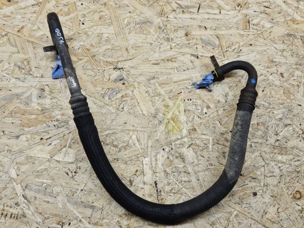 20251217_140855 Volvo kondistsioneeri toru 31101172