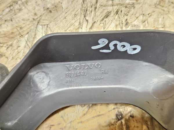 20251217_143517 Volvo kate 9171447