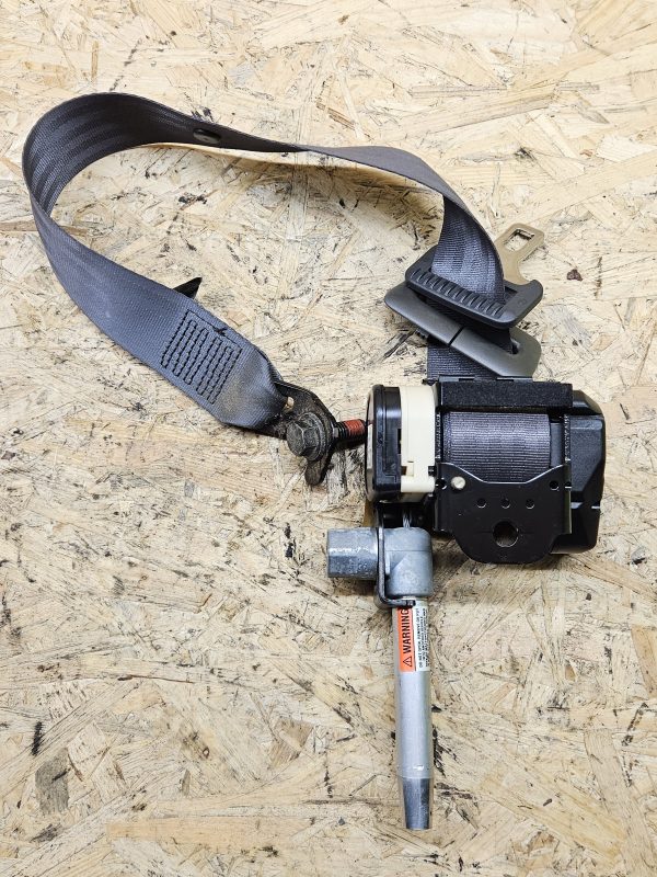 Volvo taga keskmine turvavöö 570521400