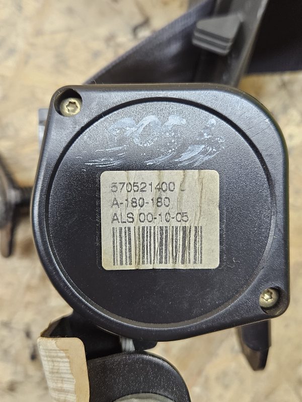 Volvo taga keskmine turvavöö 570521400