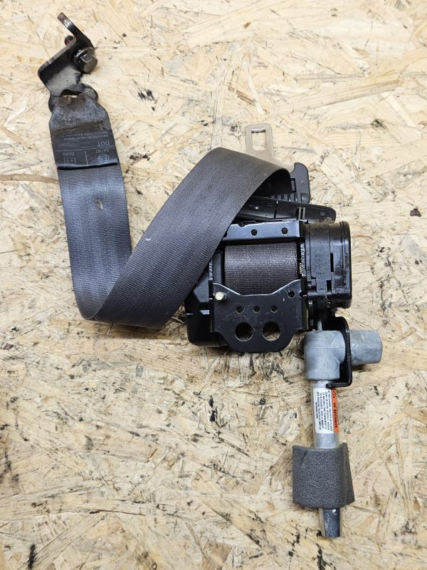 Volvo tagumine turvavöö 570521100L