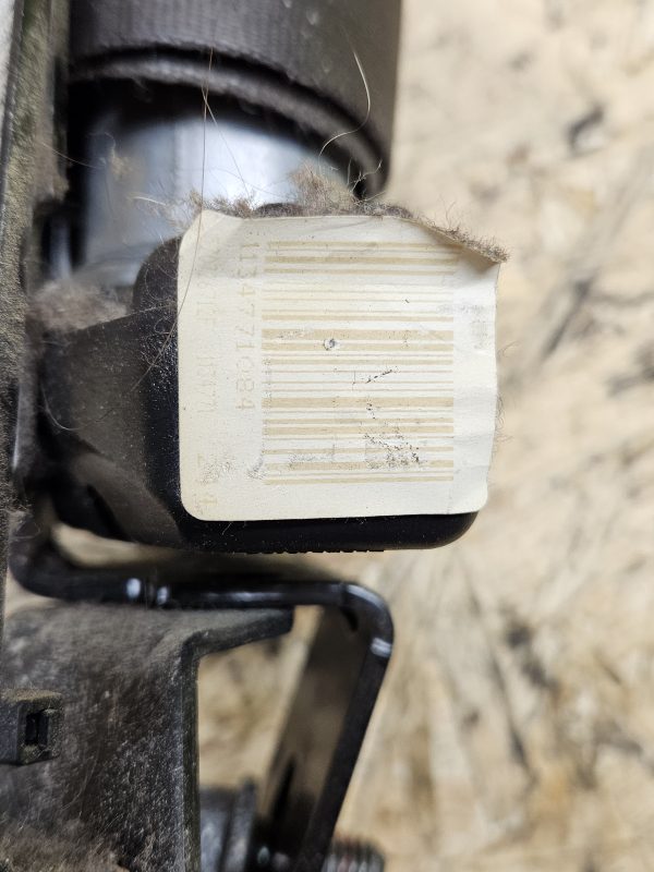 20251217_144044 Volvo turvavöö 570654100G