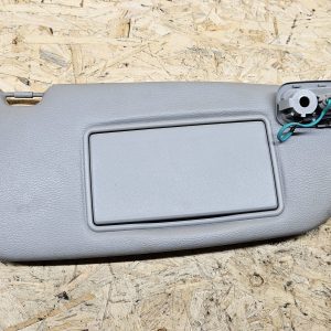 Volvo S60 päikesesirm parem