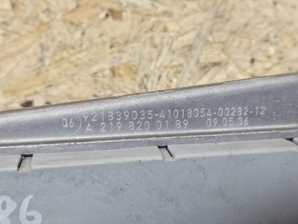 20251217_153623 Mercedes-Benz antenni võmendi A2198200189