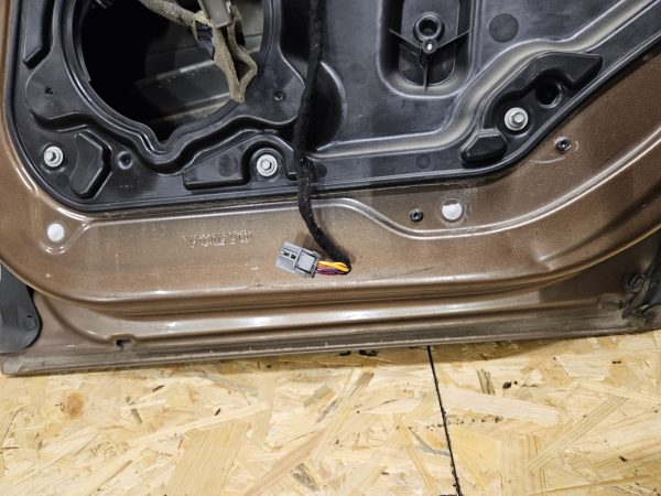 Volvo XC60 tagumine uks parem