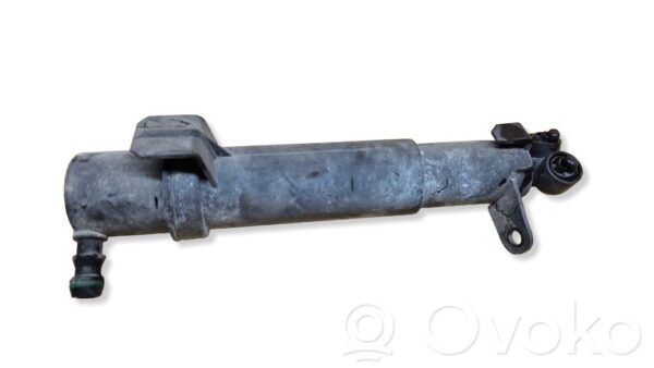 Mercedes-Benz CLS C219 Headlight washer spray nozzle
