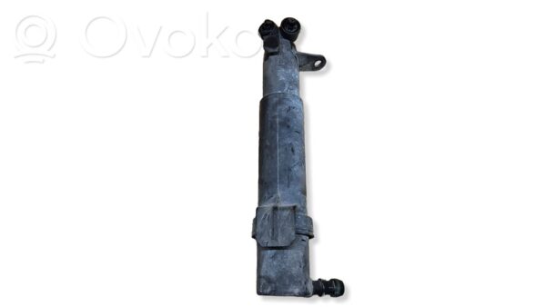 Mercedes-Benz CLS C219 Headlight washer spray nozzle