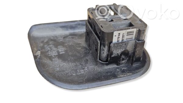 Jeep Grand Cherokee Tailgate opening switch