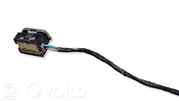 rrr-part-1012-d2117e9cc617331fc01ccc9e5d0edeae Jeep Grand Cherokee Tagumise klaasi lukk/riiv