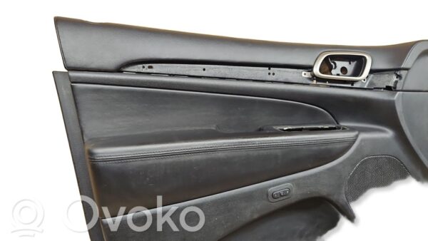 Jeep Grand Cherokee Front door card panel trim