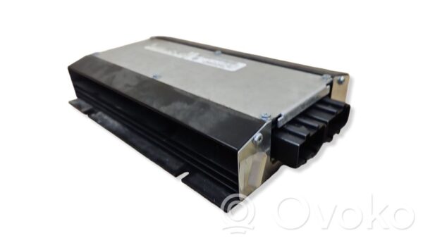 Volkswagen Touareg I Sound amplifier