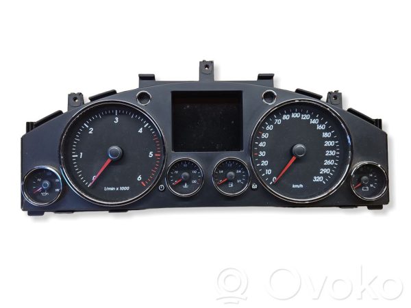 rrr-part-1040-9ef9ee91192656f9bb217898493f62ac Volkswagen Touareg I Speedometer (instrument cluster)