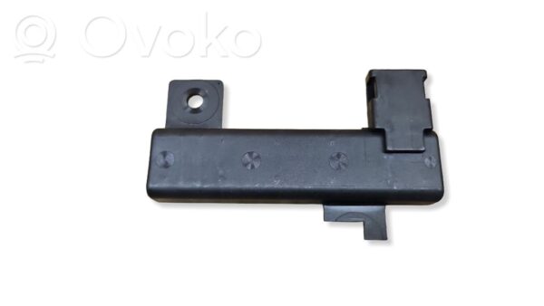 rrr-part-1044-612cb9a48ac1cd68d06f165d6fbf1576 Volkswagen Touareg I Interior comfort aerial antenna