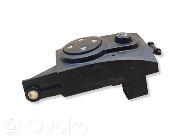 rrr-part-1048-105b8a5b87d465f93d421398317ab37a Volkswagen Touareg I Steering wheel adjustment switch
