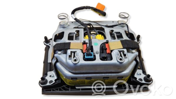 rrr-part-1051-a8051728c808e31e3939bafb834d5091 Volkswagen Touareg I Steering wheel airbag
