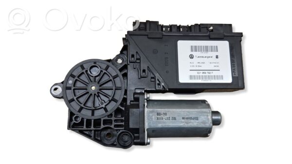 rrr-part-1052-e12266ef2b1fb20fad64ed35c27d8df5 Volkswagen Touareg I Esiukse aknatõstuki mootor