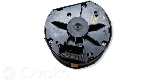 rrr-part-1059-fc9ee05f45b18a67d12fa2a8e930abdd Audi A6 S6 C6 4F Light switch