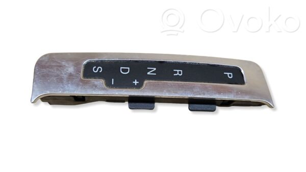 rrr-part-1061-300136b4ca656f032f26f75b719ef397 Audi A6 S6 C6 4F Käigukangi indikaator