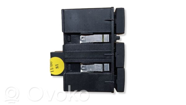 rrr-part-1066-e9b26abc02fcd074263aaac7b35dc360 Audi A6 S6 C6 4F Panel lighting control switch