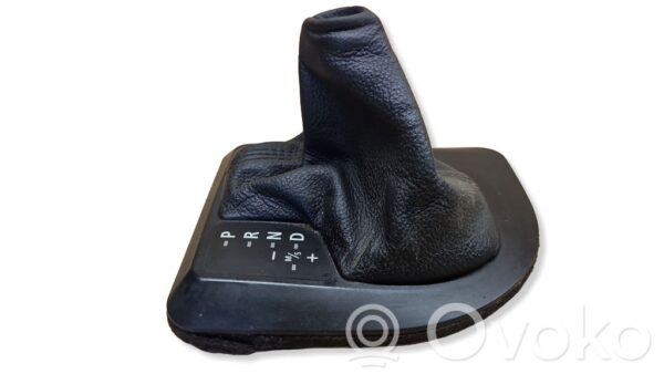 rrr-part-1088-739484385a98ab1d5d3017059dec0000-1 BMW 5 E60 E61 Käigukangi ümbruse plastik