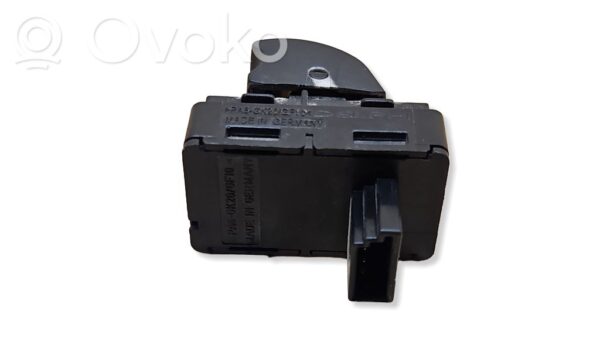 BMW 5 E60 E61 Electric window control switch