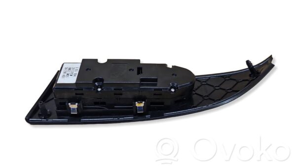 rrr-part-1098-64adc8e8ab5957d21fc8d1153ba03d60 BMW 5 E60 E61 Electric window control switch