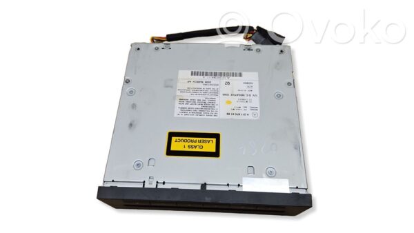 Mercedes-Benz CLS C219 CD/DVD changer