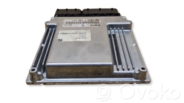 BMW 5 E60 E61 Engine control unit/module