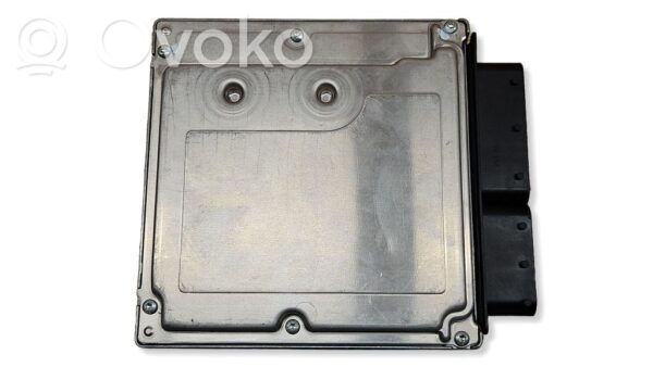 BMW 5 E60 E61 Engine control unit/module