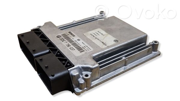BMW 5 E60 E61 Engine control unit/module