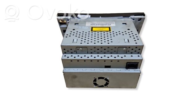 rrr-part-113-4d51f866cf1b4a0bcb23fe92a1b86ed1-1 Mercedes-Benz CLS C219 Radio/CD/DVD/GPS head unit