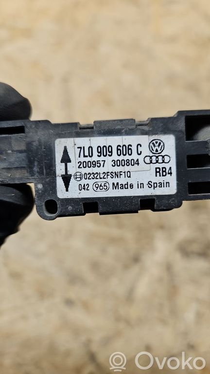 rrr-part-1133-5c47a432dd264ef7cd6c7bf611a2876f Volkswagen Touareg I Airbag deployment crash/impact sensor