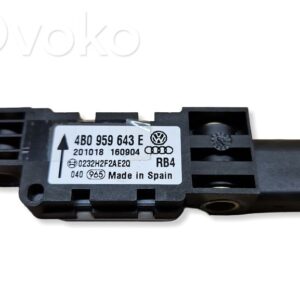 rrr-part-1136-6b238c1c224871daf40c9bfd40e27454 Volkswagen Touareg I Turvapadja avanemise andur