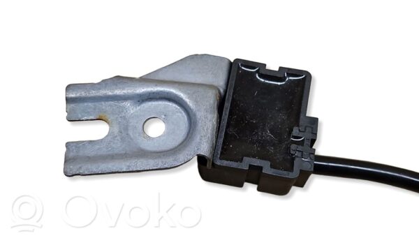 Volkswagen Touareg I ESP acceleration yaw rate sensor
