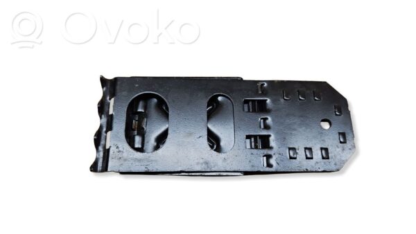 rrr-part-1144-2b67cf36d216bcec28c17d6ea4acc21e-1 Volkswagen Touareg I Muud seadmed