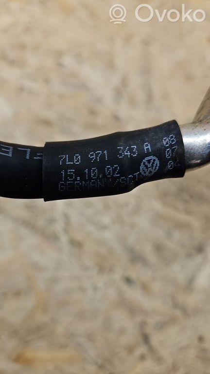 Volkswagen Touareg I Positive cable (battery)