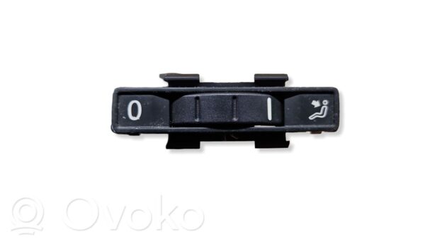 rrr-part-1152-5d9281d41b8d288a97302a3406c60c4d Volkswagen Touareg I Muu armatuurlaua osa