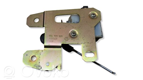 Volkswagen Touareg I Tailgate boot lock/latch motor