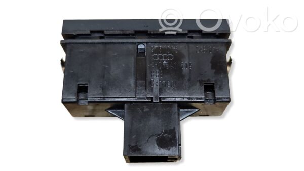 Audi A6 S6 C6 4F Hazard light switch
