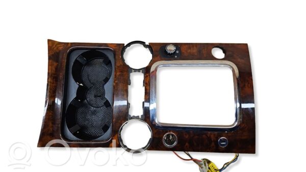 rrr-part-1183-03100169feb1e6f893af1f088579aeb1 Volkswagen Touareg I Center console