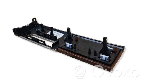 rrr-part-1197-5f9e72aed813ccad64042e38b58baa32-1 Volkswagen Touareg I Panel trim