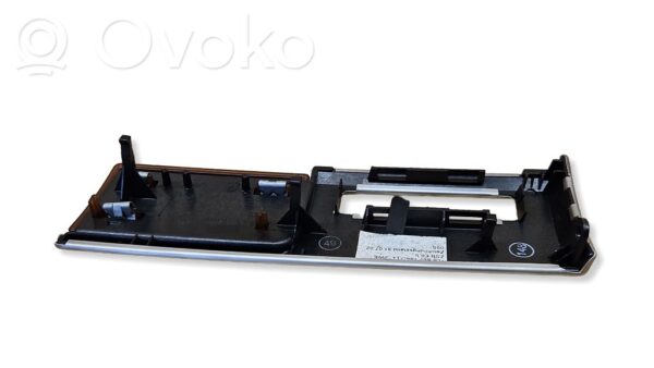 rrr-part-1197-dca63773f4c388d06cbe9c62de3a4a1d Volkswagen Touareg I Panel trim