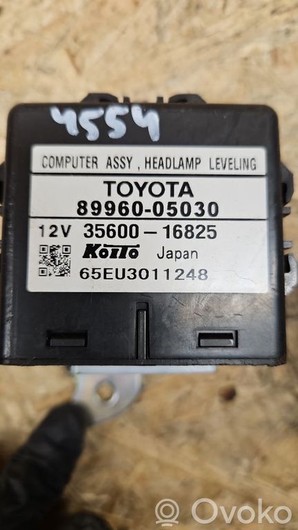 rrr-part-12-176ddf409121c1c33253709613f23a97-1 Toyota Avensis T250 Light module LCM