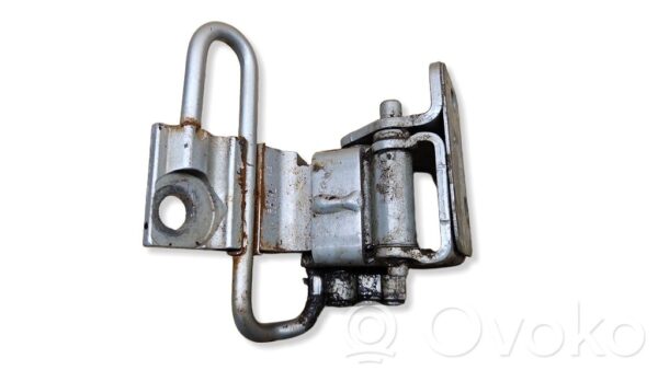 rrr-part-1239-cca4941711b5310f57146c46a3c7b6d8 Volkswagen Touareg I Front door lower hinge
