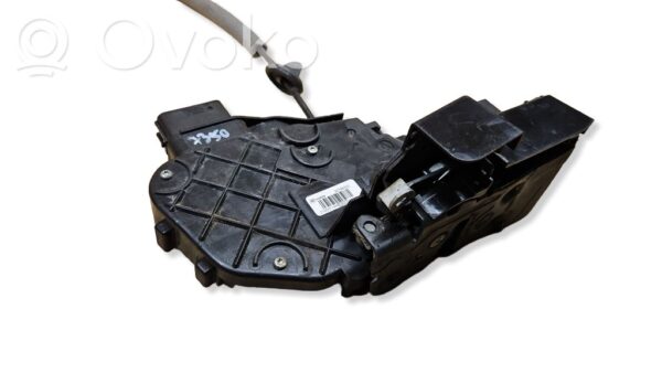 rrr-part-124-d7c93604e0d2363c9afdb75ef3f58f9b-1 Volvo XC60 Rear door lock