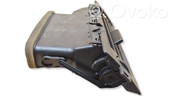 BMW 5 E60 E61 Dashboard side air vent grill/cover trim