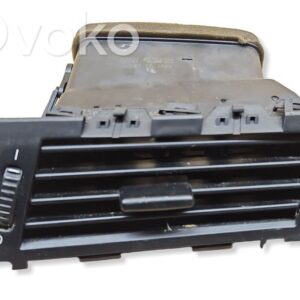 rrr-part-1274-e144511dcd875053e275877c8717ee0f-1 BMW 5 E60 E61 Armatuurlaua külgmine õhutusava võre